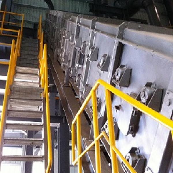 Hot sand conveying