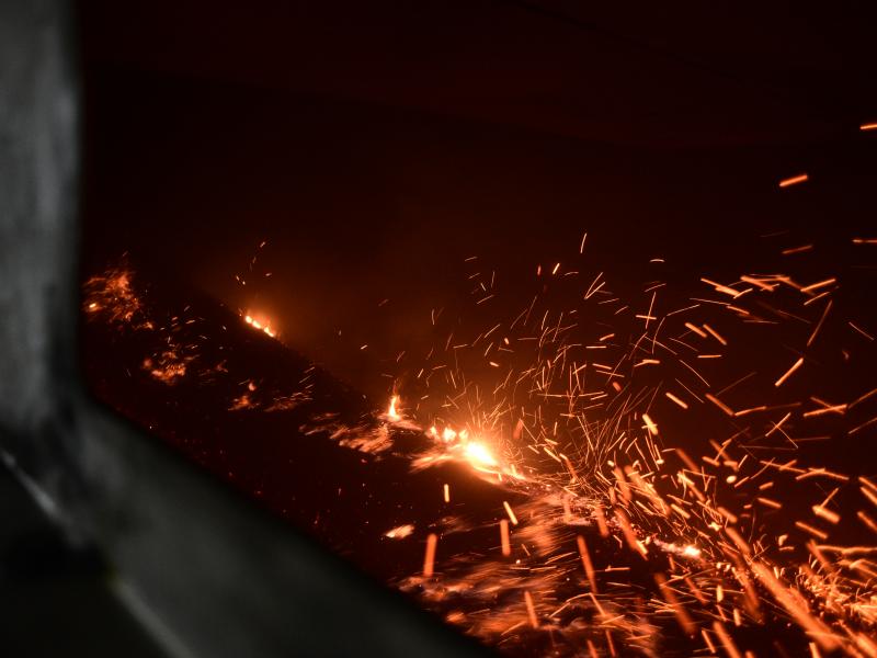 ash postcombustion on the steel belt