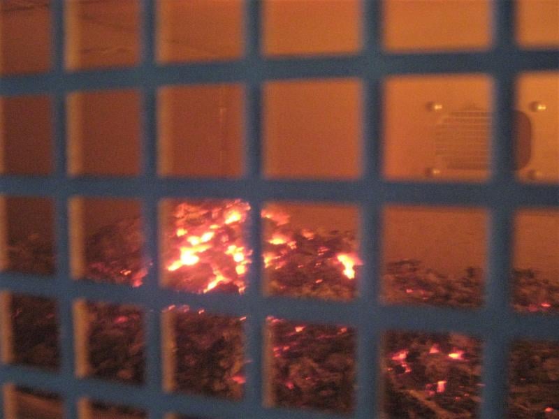 ash postcombustion on the steel belt