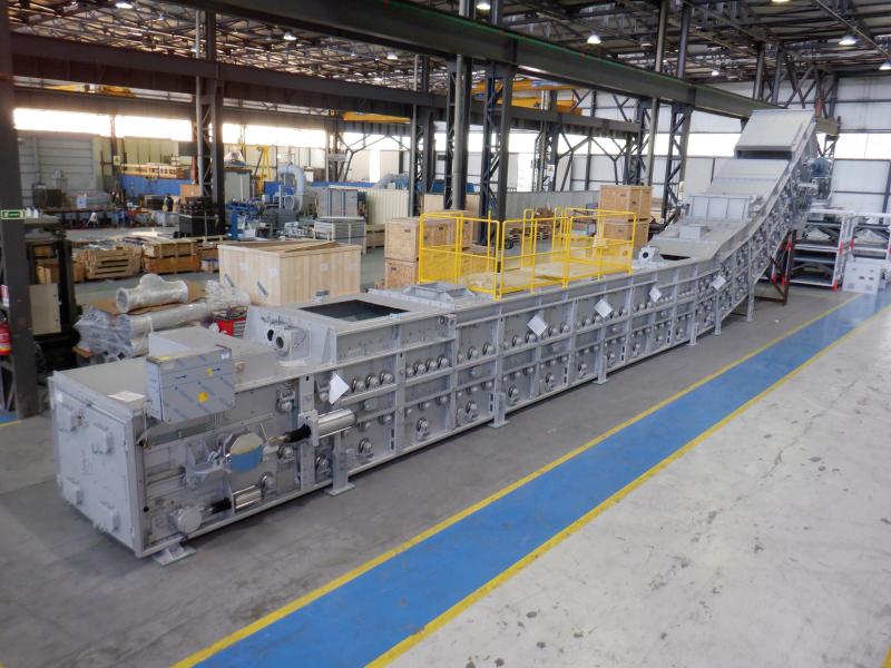 Dry incinerator bottom ash handling