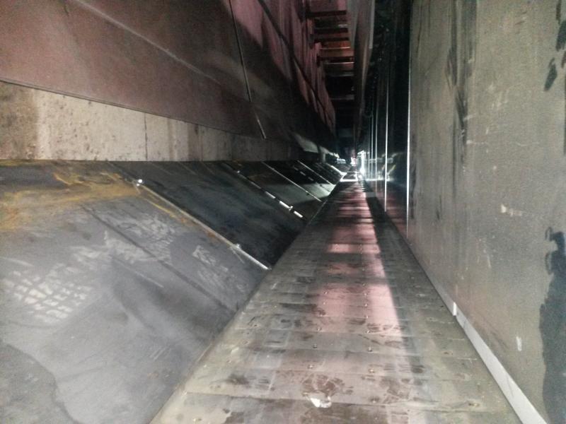 hot mill scale conveying