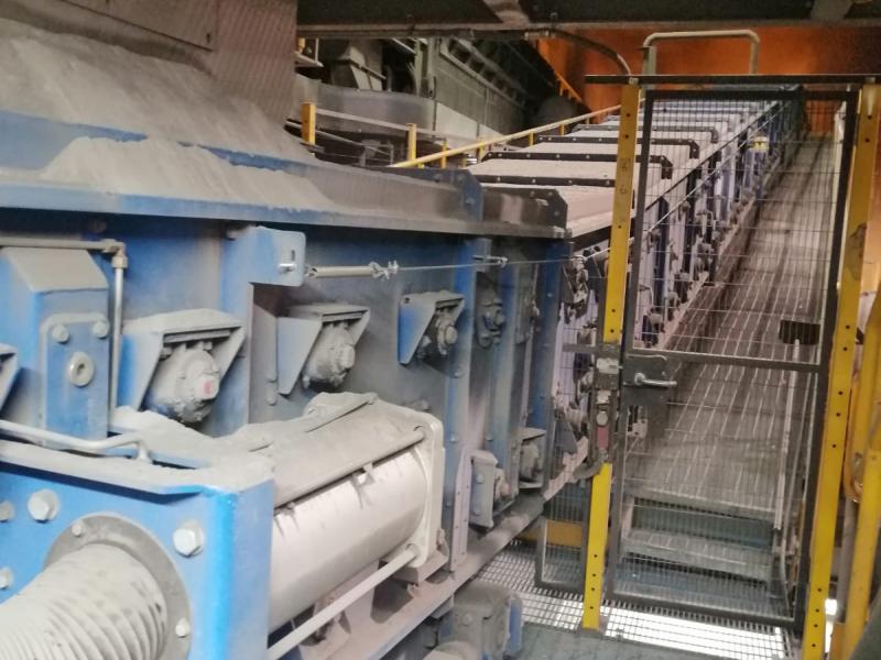 Ladle slag conveying