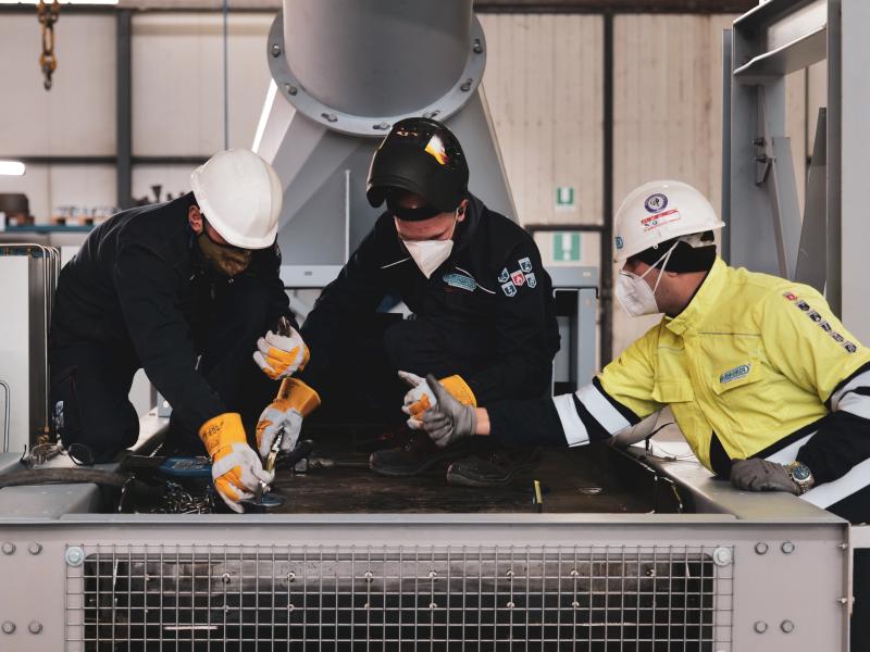 Magaldi maintenance team