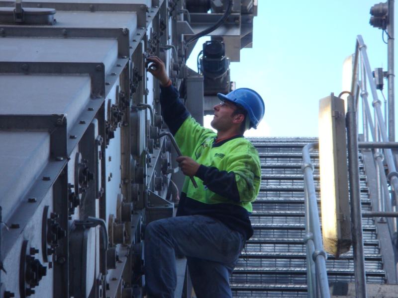 Magaldi maintenance team