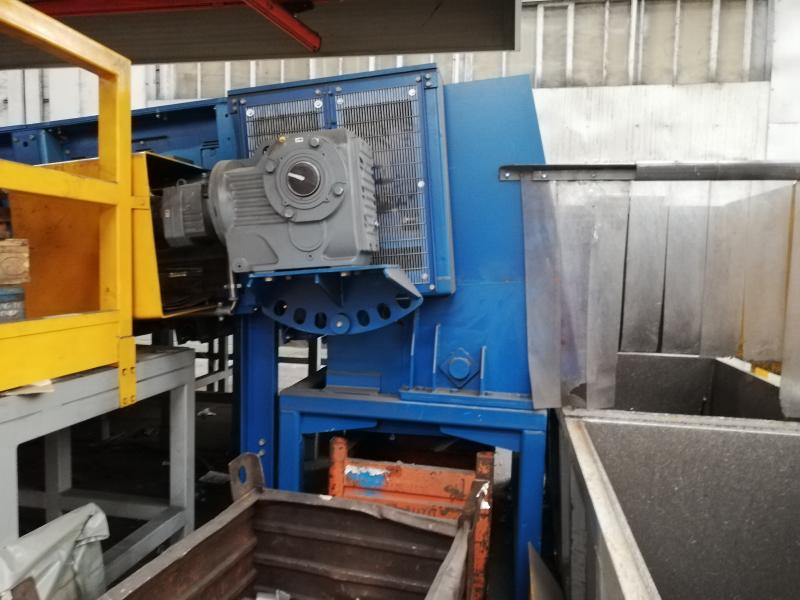 static unloading chute