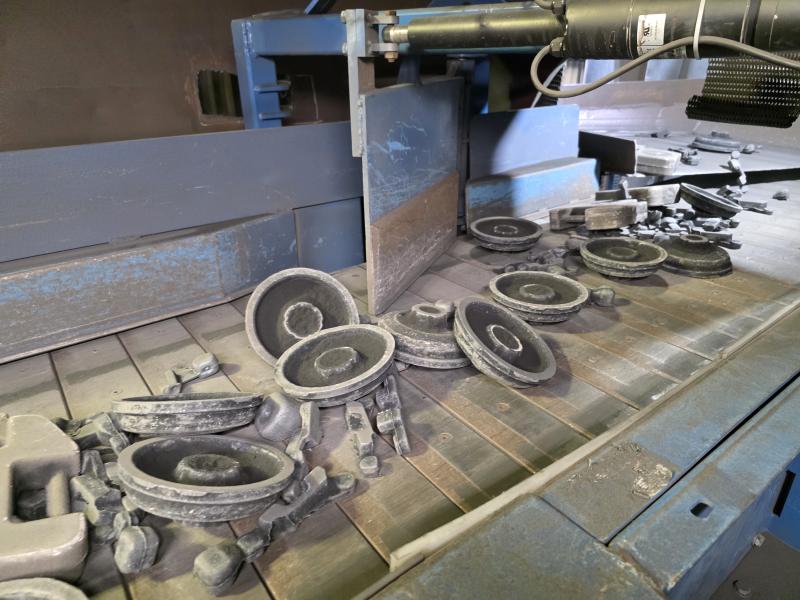 automatic sorting conveyor